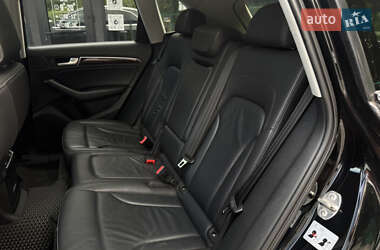 Внедорожник / Кроссовер Audi Q5 2015 в 