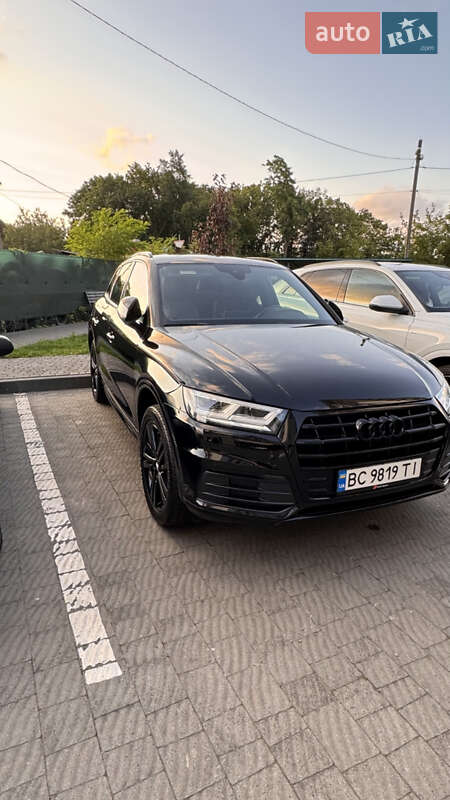 Внедорожник / Кроссовер Audi Q5 2017 в Львове