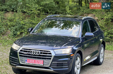 Внедорожник / Кроссовер Audi Q5 2017 в 
