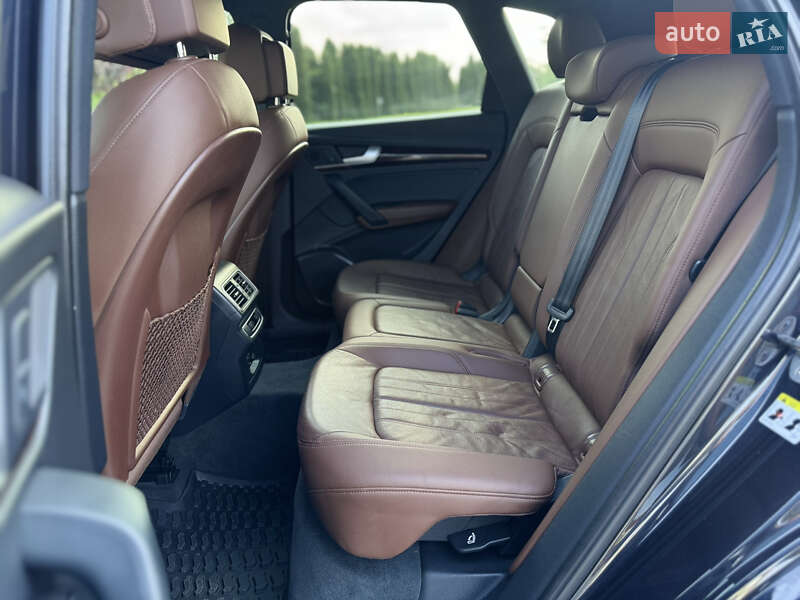 Внедорожник / Кроссовер Audi Q5 2017 в Коломые