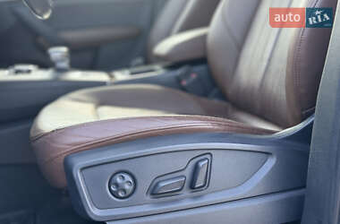 Внедорожник / Кроссовер Audi Q5 2017 в 