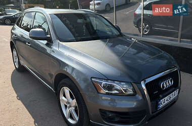 Внедорожник / Кроссовер Audi Q5 2012 в 