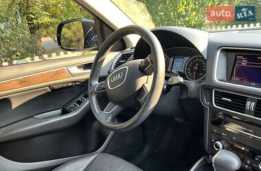 Внедорожник / Кроссовер Audi Q5 2012 в 