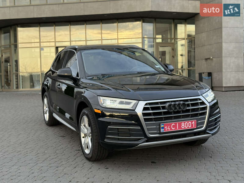 Внедорожник / Кроссовер Audi Q5 2017 в Хмельницком
