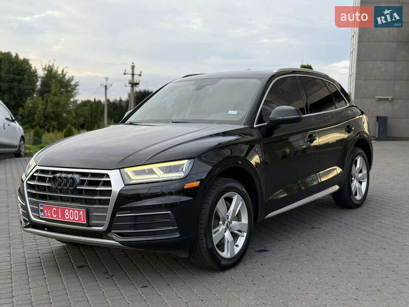 Внедорожник / Кроссовер Audi Q5 2017 в Хмельницком