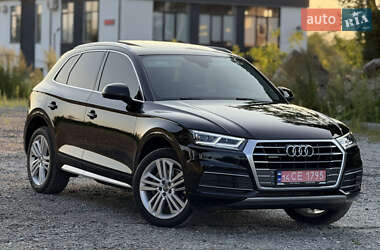 Позашляховик / Кросовер Audi Q5 2017 в Самборі