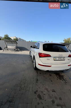 Внедорожник / Кроссовер Audi Q5 2016 в 