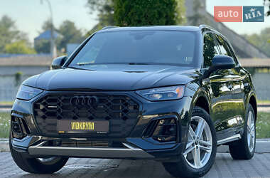 Позашляховик / Кросовер Audi Q5 2021 в Києві