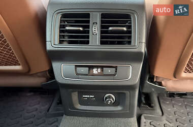 Внедорожник / Кроссовер Audi Q5 2021 в 