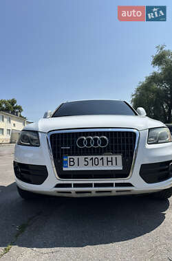 Внедорожник / Кроссовер Audi Q5 2011 в 