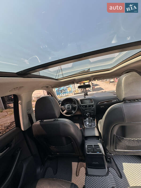 Позашляховик / Кросовер Audi Q5 2011 в Кременчуці