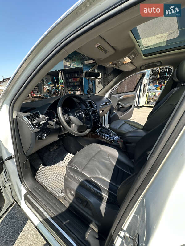 Позашляховик / Кросовер Audi Q5 2011 в Кременчуці