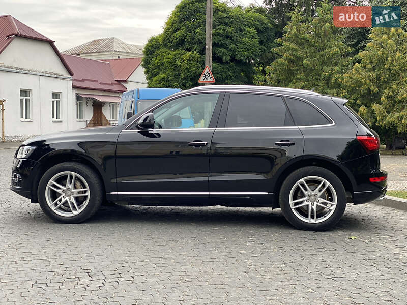 Внедорожник / Кроссовер Audi Q5 2015 в Луцке