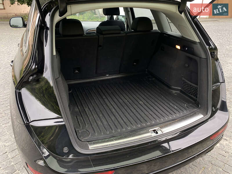 Внедорожник / Кроссовер Audi Q5 2015 в Луцке