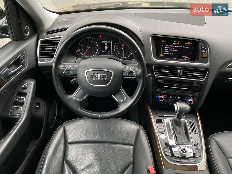 Внедорожник / Кроссовер Audi Q5 2015 в Луцке