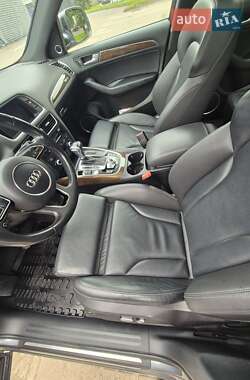 Внедорожник / Кроссовер Audi Q5 2016 в 