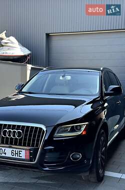 Позашляховик / Кросовер Audi Q5 2015 в Самборі