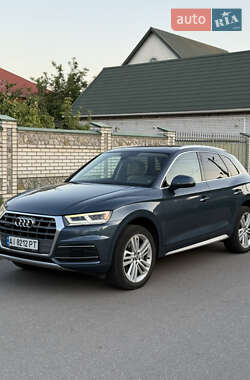 Внедорожник / Кроссовер Audi Q5 2017 в 