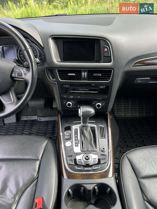 Внедорожник / Кроссовер Audi Q5 2013 в Дрогобыче