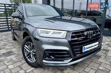 Внедорожник / Кроссовер Audi Q5 2019 в 