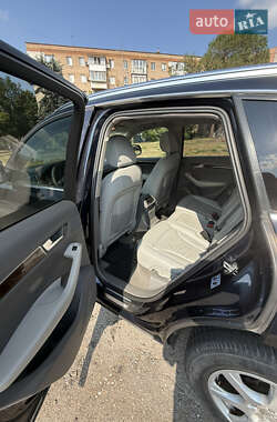 Внедорожник / Кроссовер Audi Q5 2010 в 