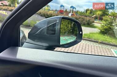 Внедорожник / Кроссовер Audi Q5 2018 в 