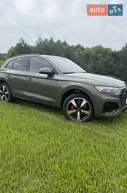 Внедорожник / Кроссовер Audi Q5 2023 в 