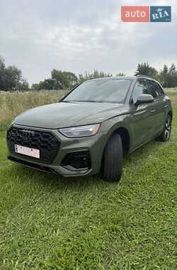 Внедорожник / Кроссовер Audi Q5 2023 в 