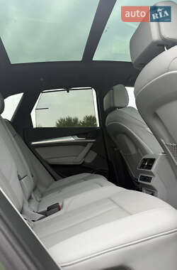 Внедорожник / Кроссовер Audi Q5 2023 в 