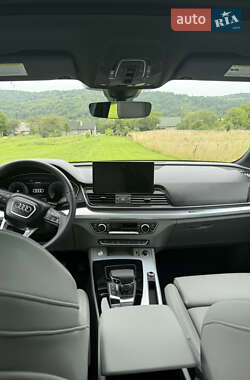 Внедорожник / Кроссовер Audi Q5 2023 в 