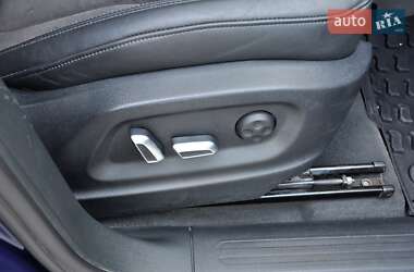 Внедорожник / Кроссовер Audi Q5 2016 в 