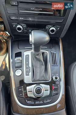Внедорожник / Кроссовер Audi Q5 2015 в 