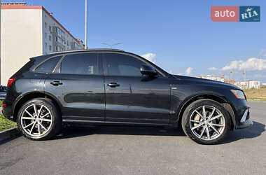 Внедорожник / Кроссовер Audi Q5 2015 в 