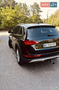 Внедорожник / Кроссовер Audi Q5 2016 в 