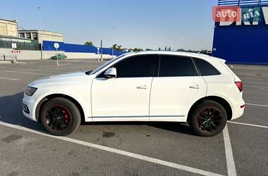 Внедорожник / Кроссовер Audi Q5 2013 в 