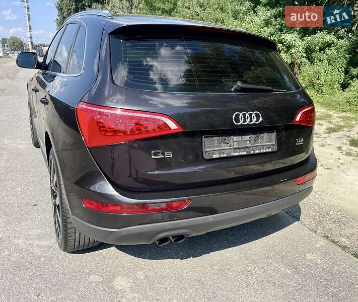 Внедорожник / Кроссовер Audi Q5 2012 в Киеве