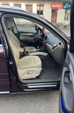 Внедорожник / Кроссовер Audi Q5 2015 в 