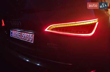 Внедорожник / Кроссовер Audi Q5 2015 в 