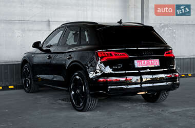 Внедорожник / Кроссовер Audi Q5 2019 в 