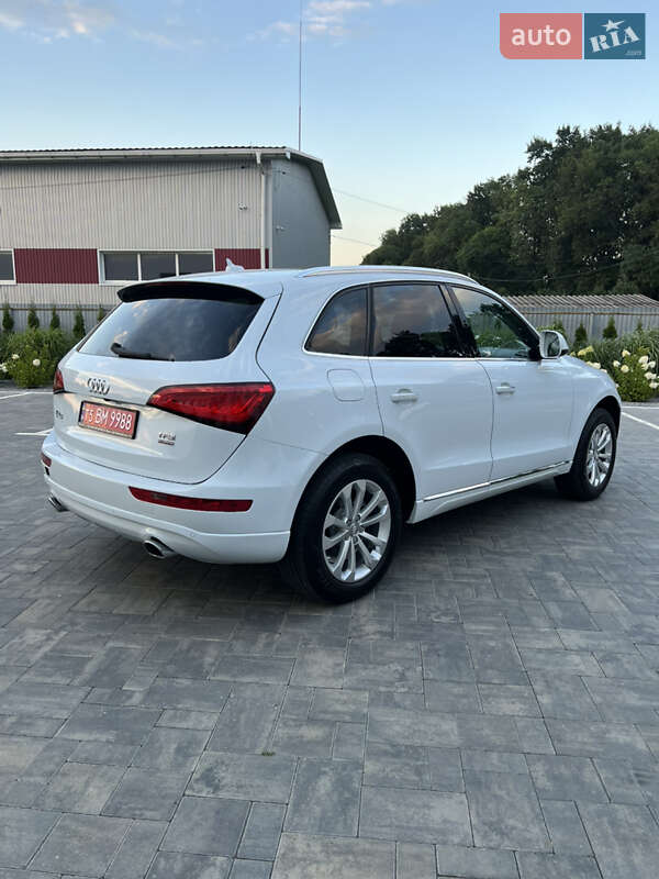 Внедорожник / Кроссовер Audi Q5 2015 в Луцке