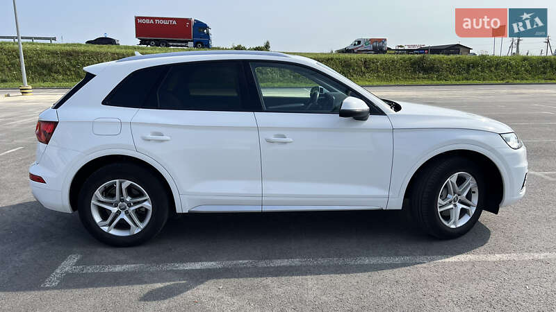 Внедорожник / Кроссовер Audi Q5 2018 в Львове