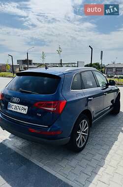 Позашляховик / Кросовер Audi Q5 2015 в 