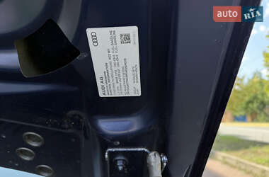 Внедорожник / Кроссовер Audi Q5 2022 в 