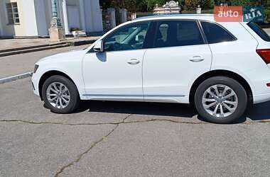 Внедорожник / Кроссовер Audi Q5 2013 в 