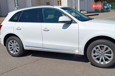 Внедорожник / Кроссовер Audi Q5 2013 в 