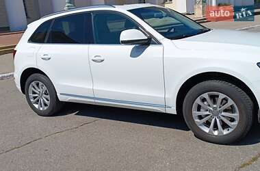 Внедорожник / Кроссовер Audi Q5 2013 в 