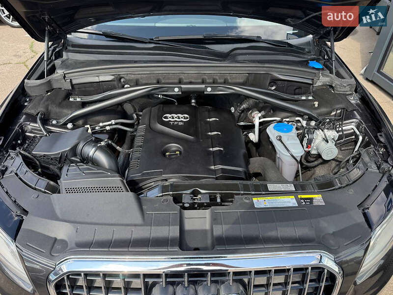 Внедорожник / Кроссовер Audi Q5 2015 в Киеве