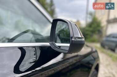 Внедорожник / Кроссовер Audi Q5 2021 в 
