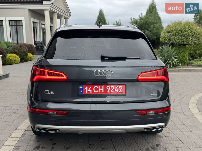 Внедорожник / Кроссовер Audi Q5 2019 в Стрые