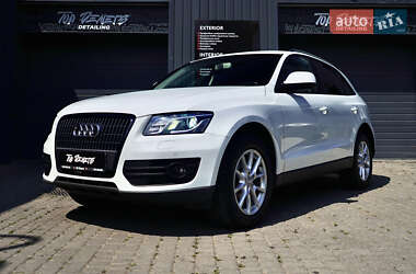 Внедорожник / Кроссовер Audi Q5 2012 в 